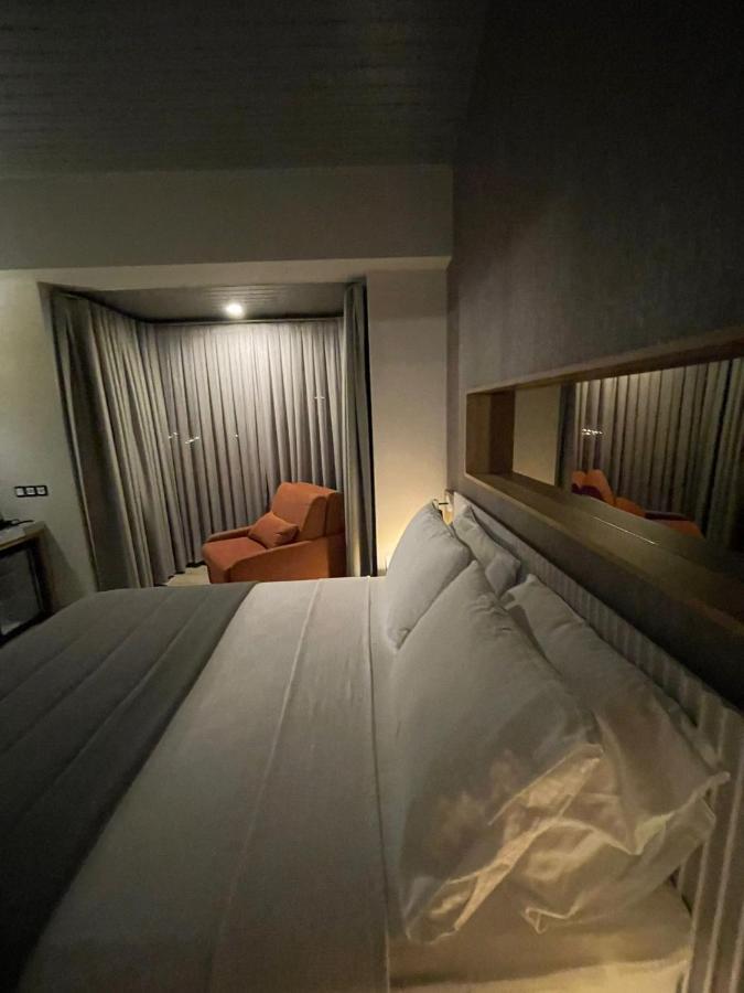 Ariel Hotel Алачати Экстерьер фото